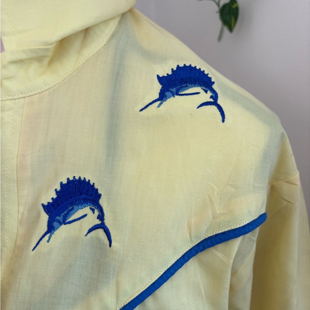 Vintage-Inspired Yellow Western Embroidered Blouse - Picture 2 of 7